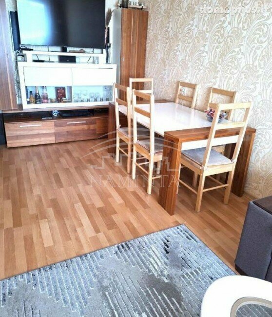 Parduodamas 3 kambarių butas Kretingos rajono sav., Kretingoje, Savanorių g.