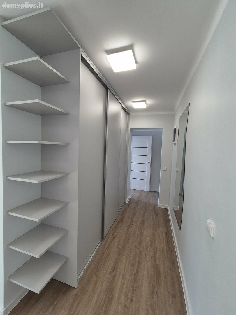 Parduodamas 2 kambarių butas Akmenės rajono sav., Naujoji Akmenė, Žalgirio g.