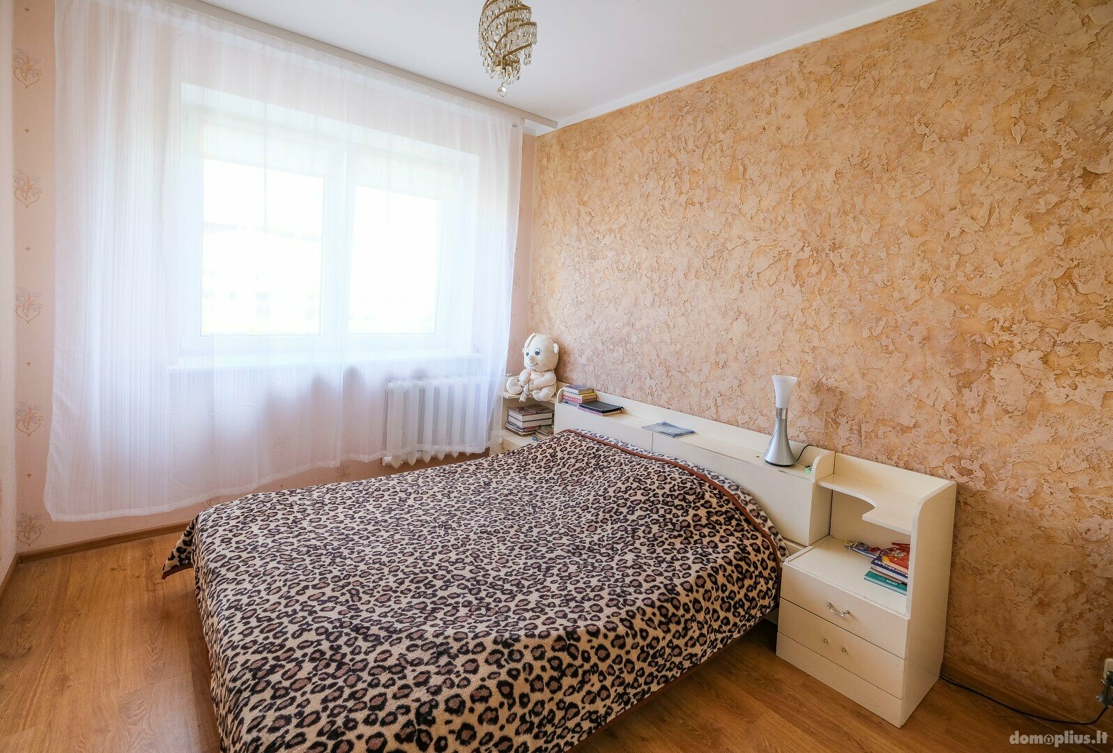 Parduodamas 4 kambarių butas Vilniuje, Pilaitėje, Bitėnų g.