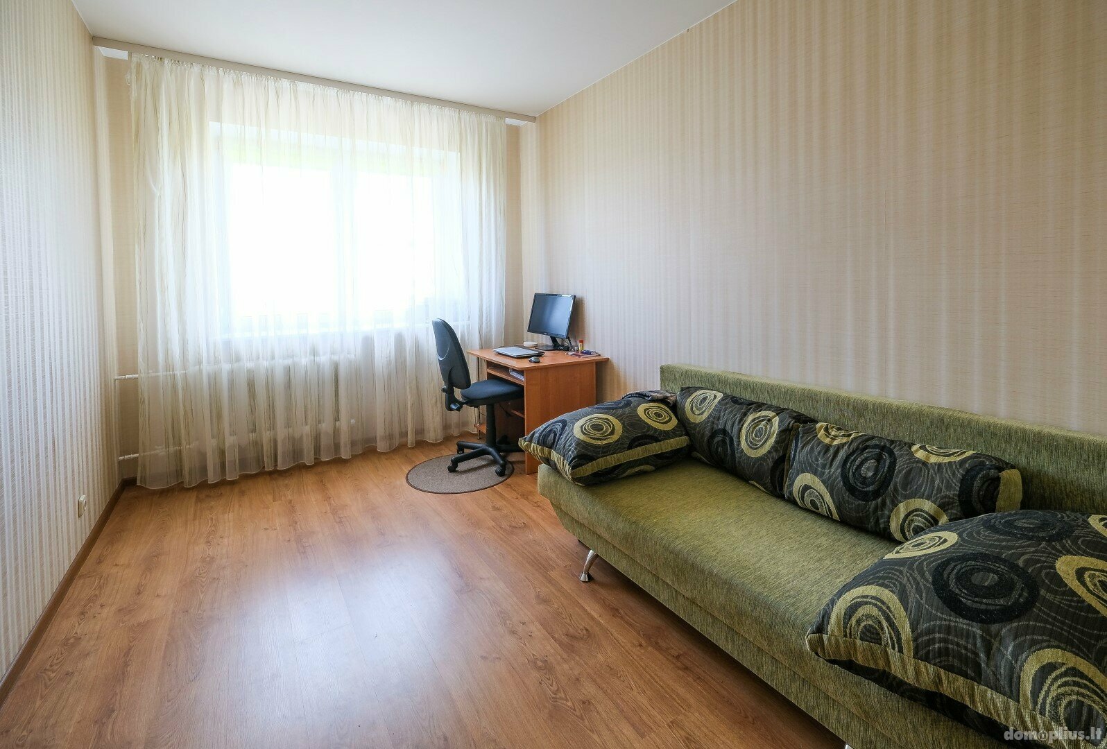 Parduodamas 4 kambarių butas Vilniuje, Pilaitėje, Bitėnų g.