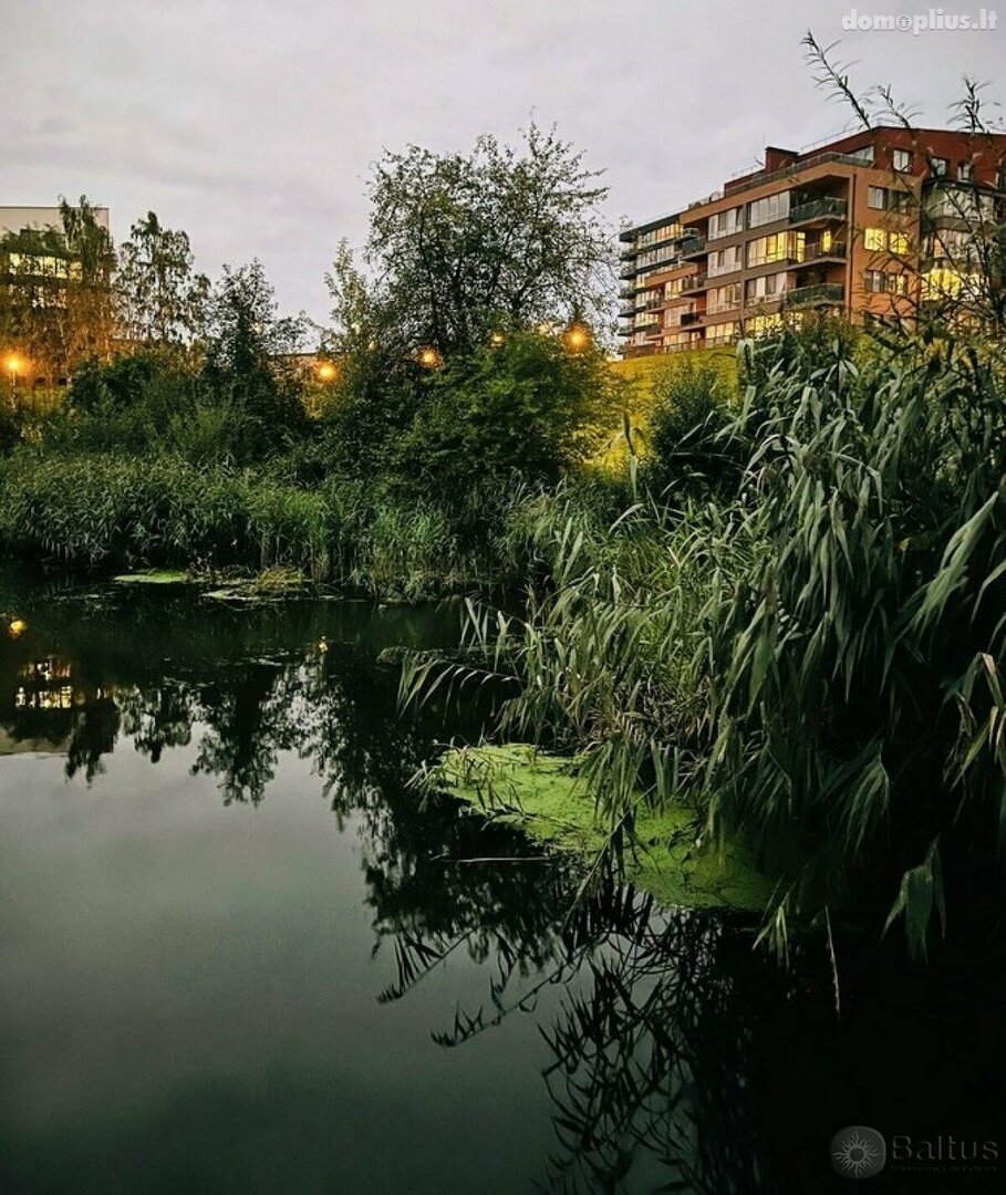 Parduodamas 2 kambarių butas Klaipėdoje, Mažojo kaimelio, Panevėžio g.