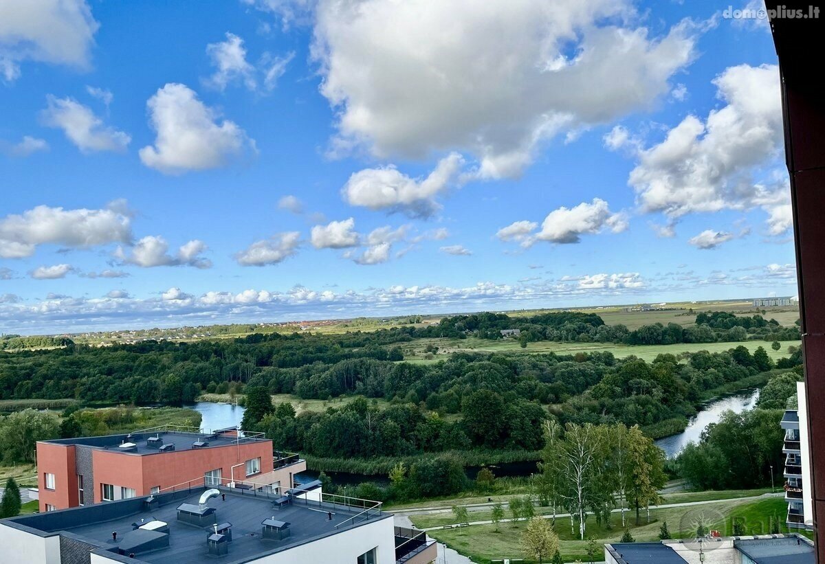 Parduodamas 2 kambarių butas Klaipėdoje, Mažojo kaimelio, Panevėžio g.