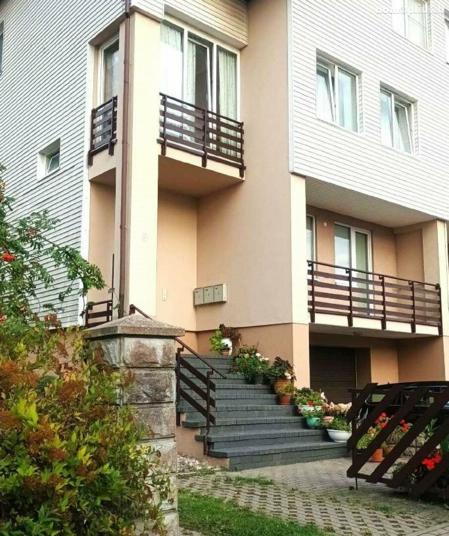 Parduodamas 3 kambarių butas Klaipėdoje, Miško, Kėdainių g.