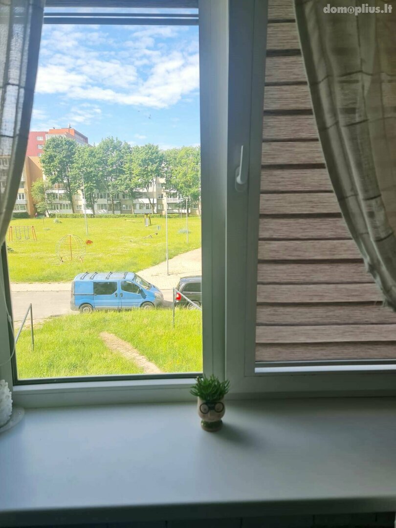 Parduodamas 4 kambarių butas Klaipėdoje, Baltijos, Baltijos pr.