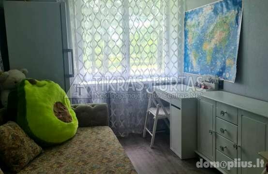 Parduodamas 4 kambarių butas Klaipėdoje, Baltijos, Baltijos pr.