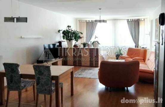 Parduodamas 3 kambarių butas Klaipėdoje, Miško, Kėdainių g.