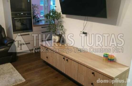 Parduodamas 4 kambarių butas Klaipėdoje, Baltijos, Baltijos pr.