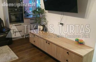 Parduodamas 4 kambarių butas Klaipėdoje, Baltijos, Baltijos pr.