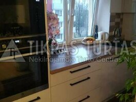 Parduodamas 4 kambarių butas Klaipėdoje, Baltijos, Baltijos pr.