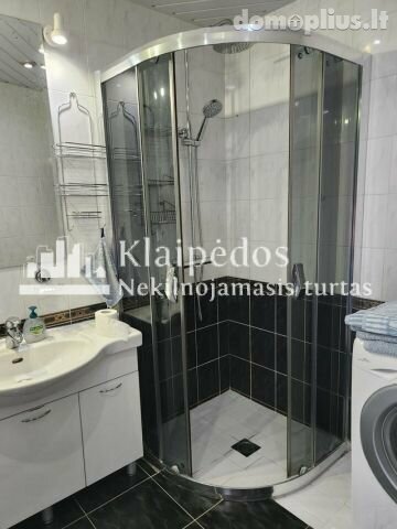 Parduodamas 2 kambarių butas Klaipėdoje, Baltijos, Baltijos pr.