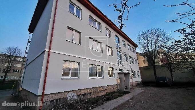 Parduodamas 2 kambarių butas Klaipėdoje, Senamiestyje, Jūros g.