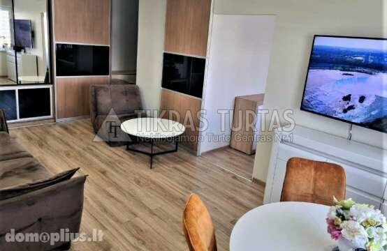 Parduodamas 4 kambarių butas Klaipėdoje, Smeltėje, Taikos pr.