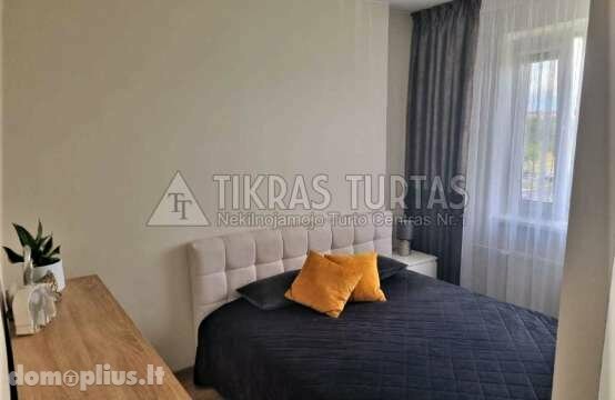 Parduodamas 4 kambarių butas Klaipėdoje, Smeltėje, Taikos pr.