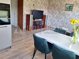 Parduodamas 4 kambarių butas Klaipėdoje, Vėtrungėje, Birutės g.