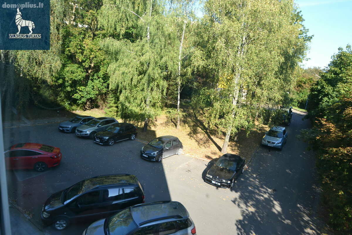 Продается 3 комнатная квартира Vilniuje, Rasos, Naujininkų g.