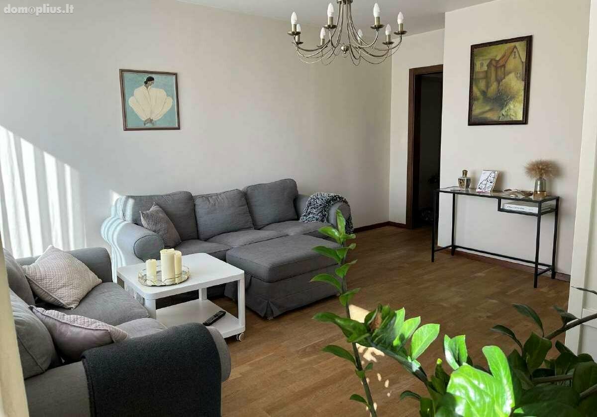 Parduodamas 3 kambarių butas Klaipėdoje, Miško, Liepojos g.