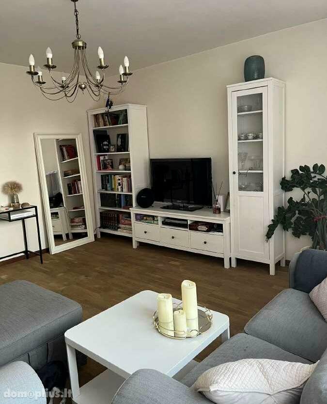Parduodamas 3 kambarių butas Klaipėdoje, Miško, Liepojos g.