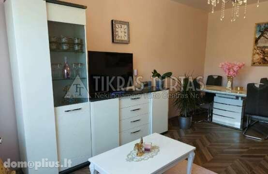Parduodamas 2 kambarių butas Klaipėdoje, Vingio, Kuncų g.