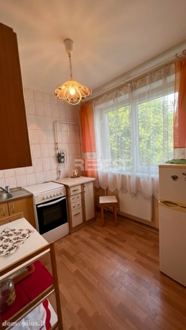 4 rooms apartment for sell Šiauliuose, Lieporiuose, Lieporių g.