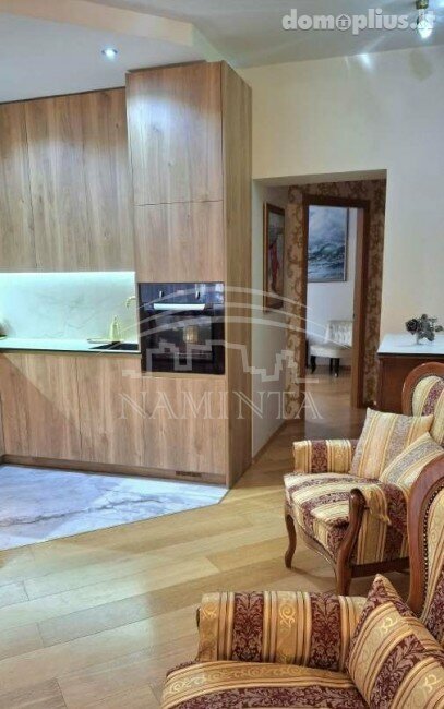 3 rooms apartment for sell Klaipėdoje, Centre, Vilties g.
