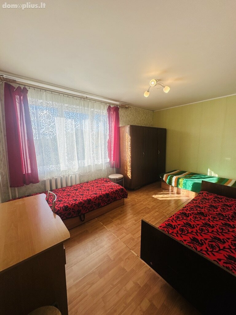 Parduodamas 3 kambarių butas Akmenės rajono sav., Naujoji Akmenė, Ramučių g.