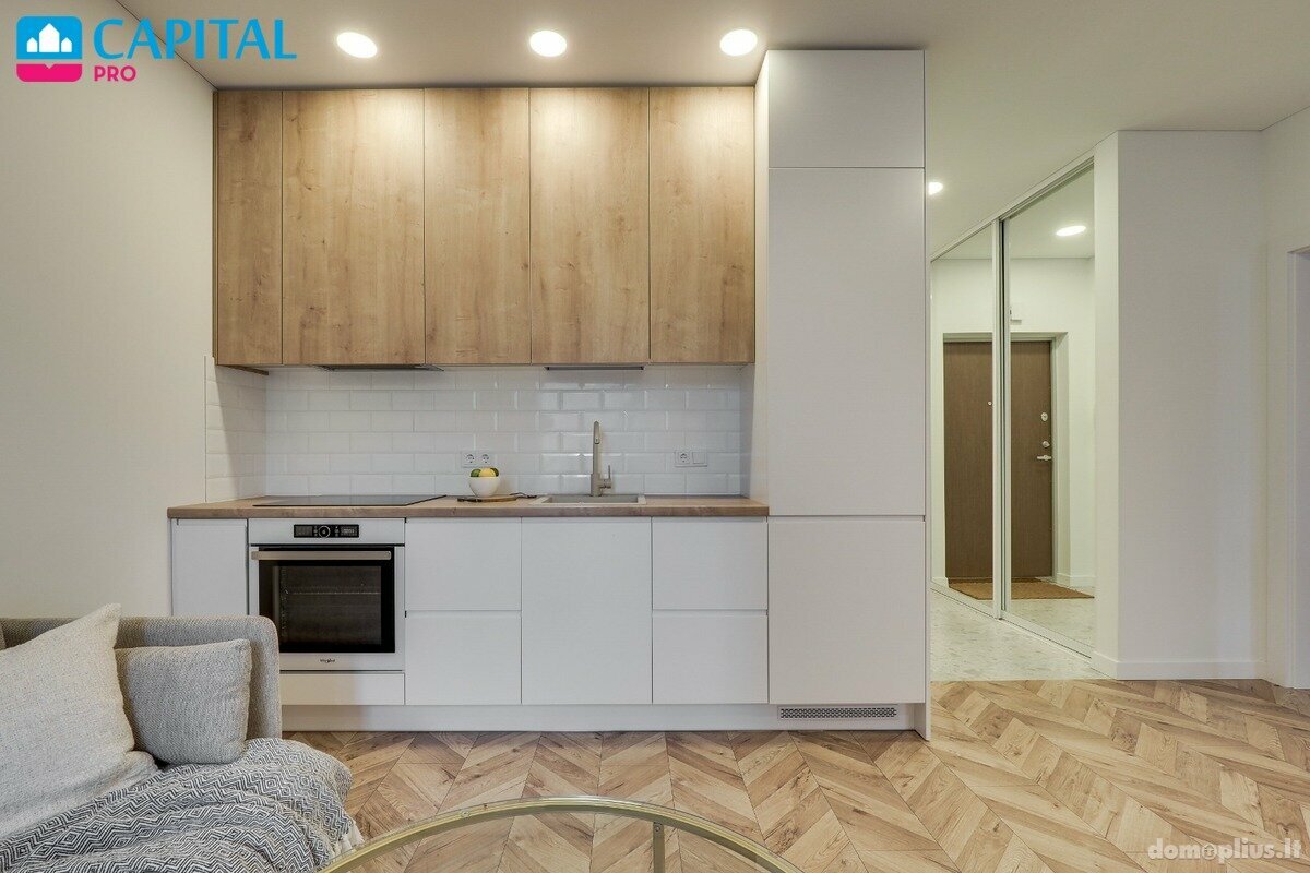2 rooms apartment for sell Vilniuje, Naujamiestyje, Naugarduko g.