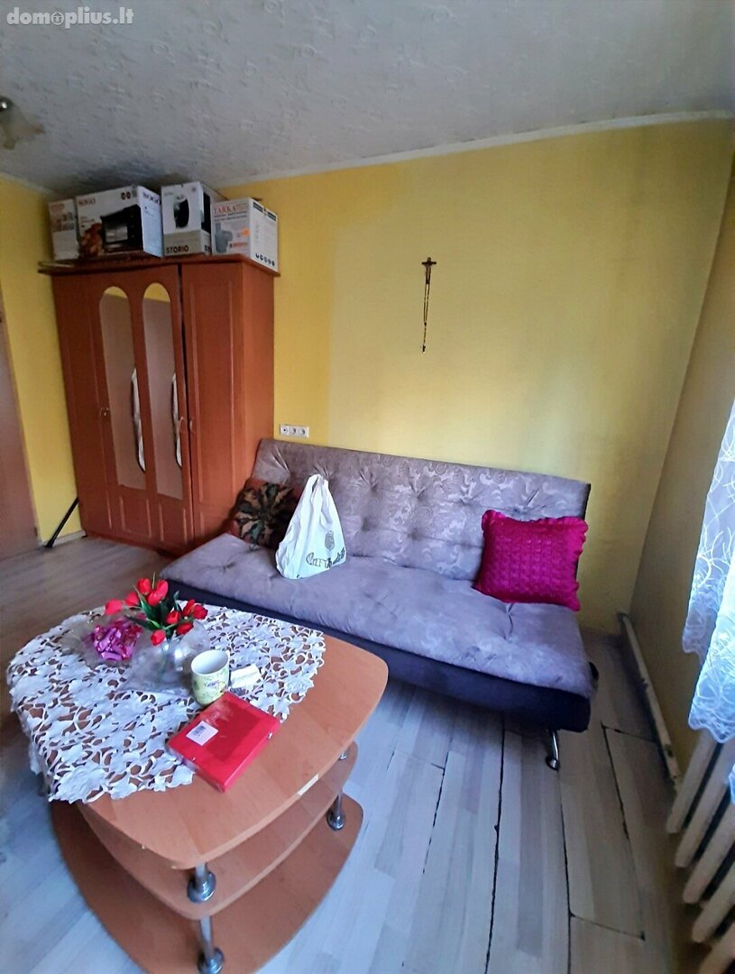 Parduodamas 2 kambarių butas Akmenės rajono sav., Akmenėje, Dariaus ir Girėno g.
