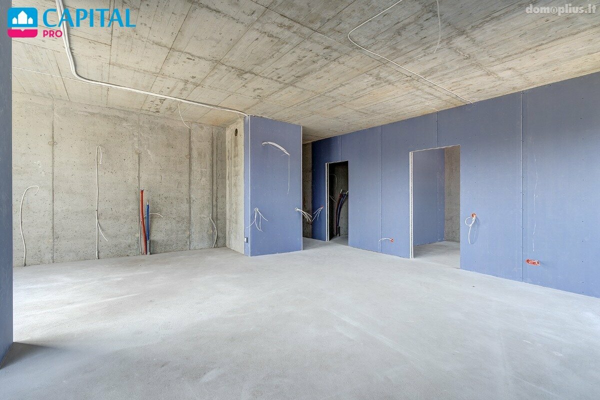 3 rooms apartment for sell Vilniuje, Šeškinėje, Laisvės pr.