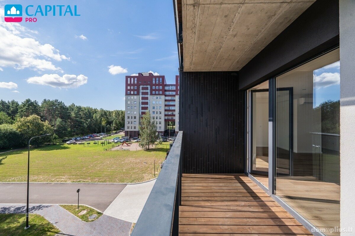 3 rooms apartment for sell Vilniuje, Šeškinėje, Laisvės pr.