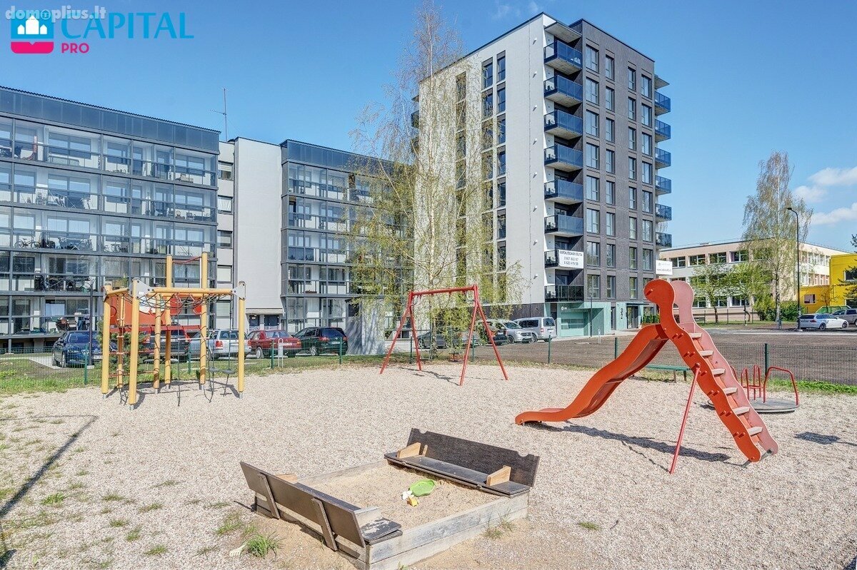 3 rooms apartment for sell Vilniuje, Šeškinėje, Laisvės pr.