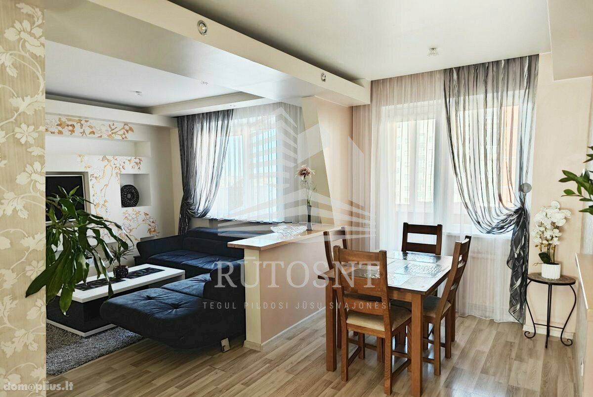 Продается 4 комнатная квартира Klaipėdoje, Laukininkuose, Laukininkų g.