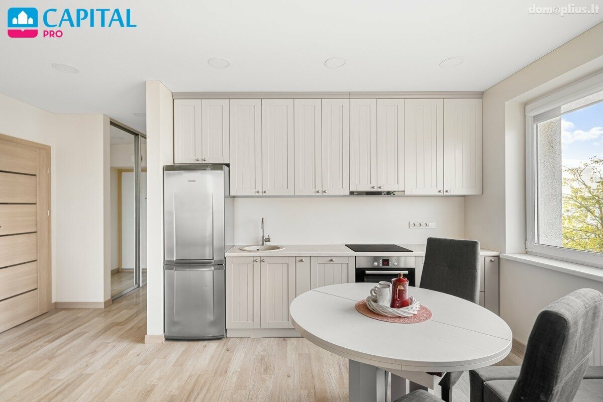 3 rooms apartment for sell Vilniuje, Karoliniškėse, Sausio 13-osios g.