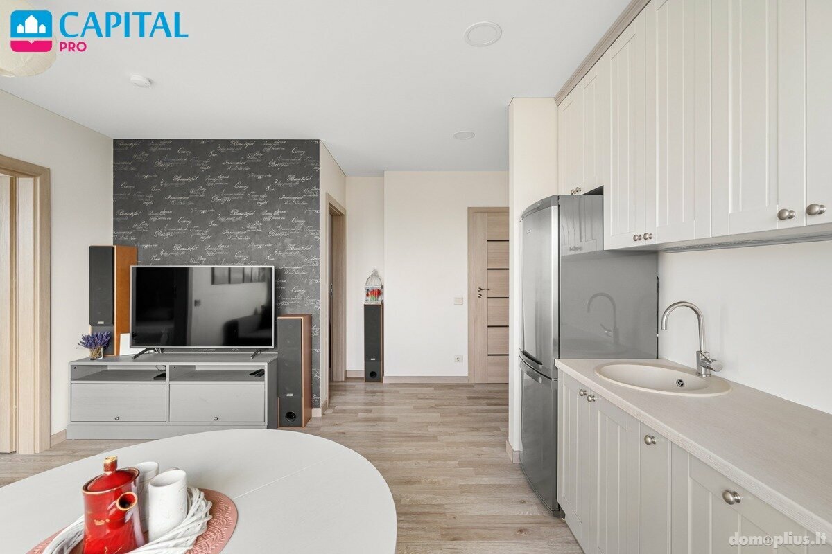 3 rooms apartment for sell Vilniuje, Karoliniškėse, Sausio 13-osios g.
