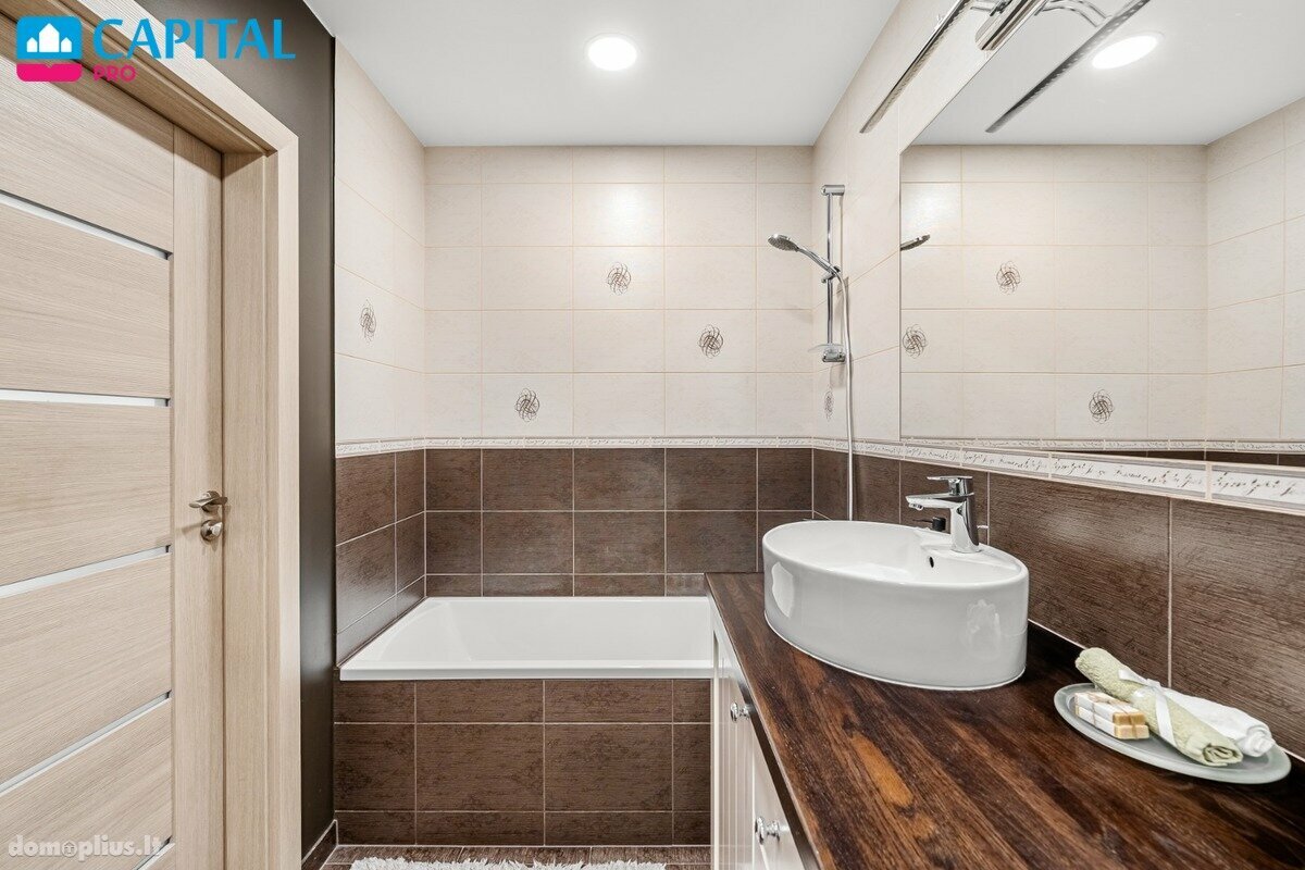 3 rooms apartment for sell Vilniuje, Karoliniškėse, Sausio 13-osios g.