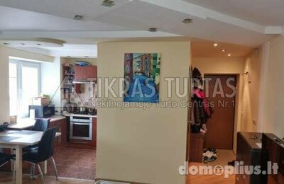Parduodamas 2 kambarių butas Klaipėdoje, Sportininkuose, Švyturio g.