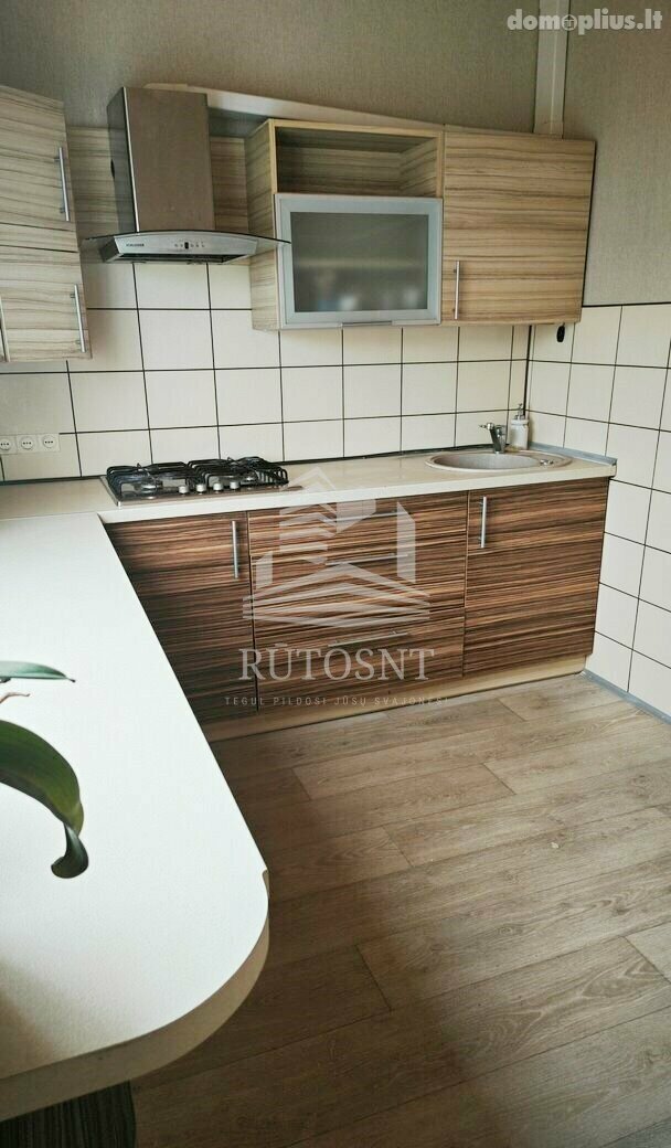 Продается 4 комнатная квартира Klaipėdoje, Laukininkuose, Laukininkų g.