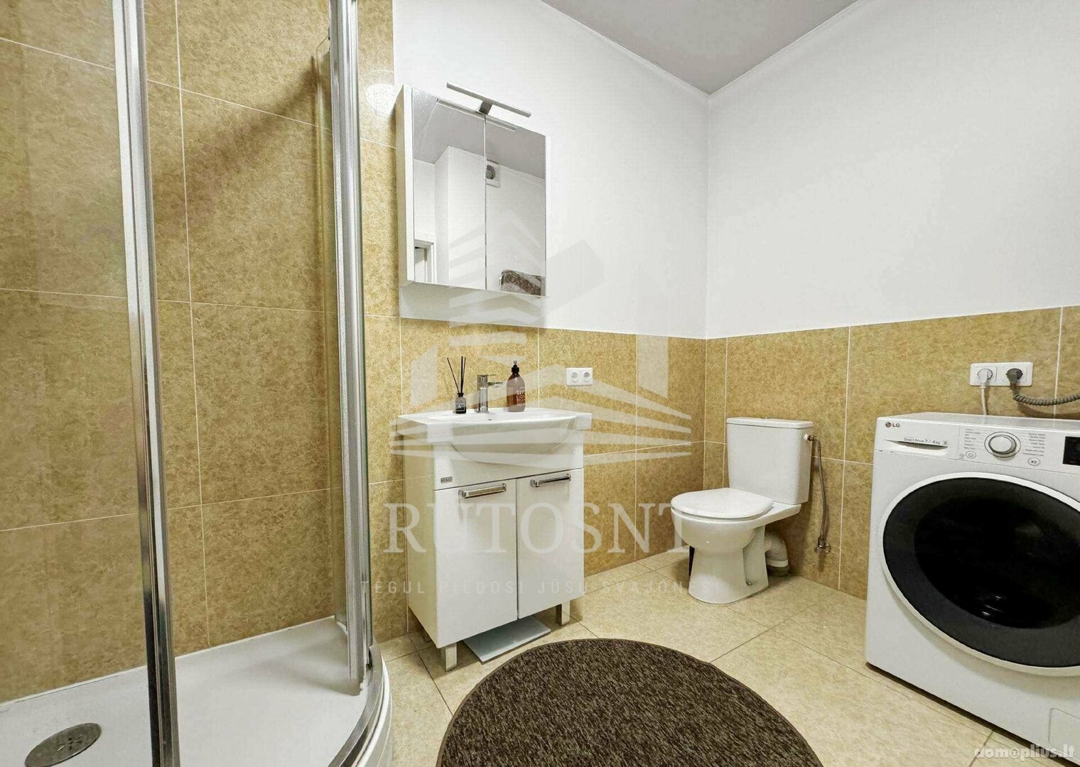 Parduodamas 2 kambarių butas Klaipėdoje, Vėtrungėje, Bijūnų g.