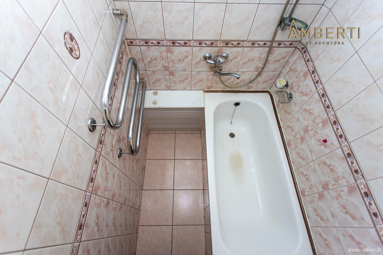 Parduodamas 2 kambarių butas Klaipėdoje, Žvejybos uostas, Sulupės g.