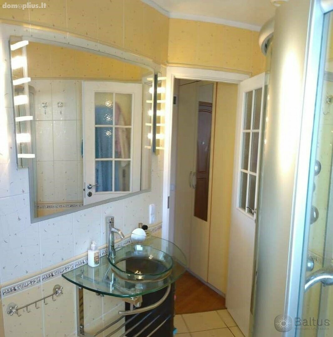 Продается 2 комнатная квартира Klaipėdoje, Centre, J. Zauerveino g.