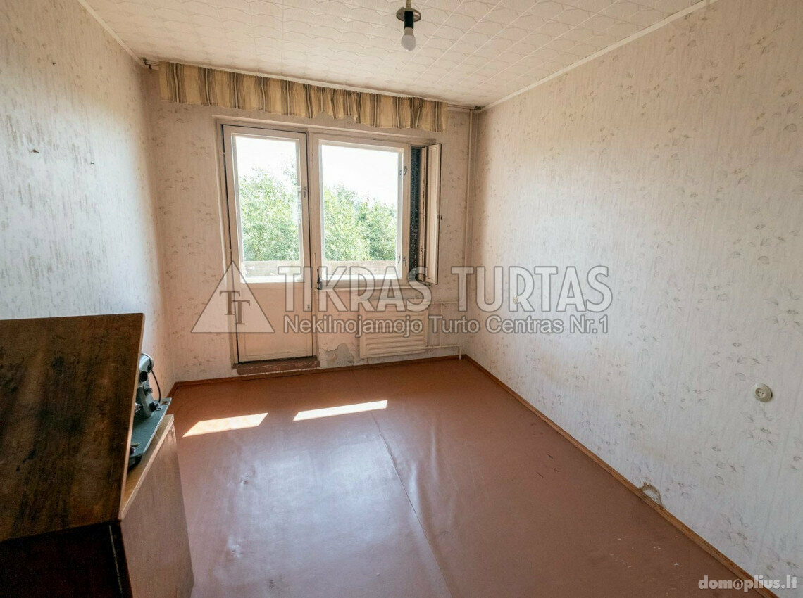 Parduodamas 3 kambarių butas Klaipėdoje, Bandužiuose, Mogiliovo g.