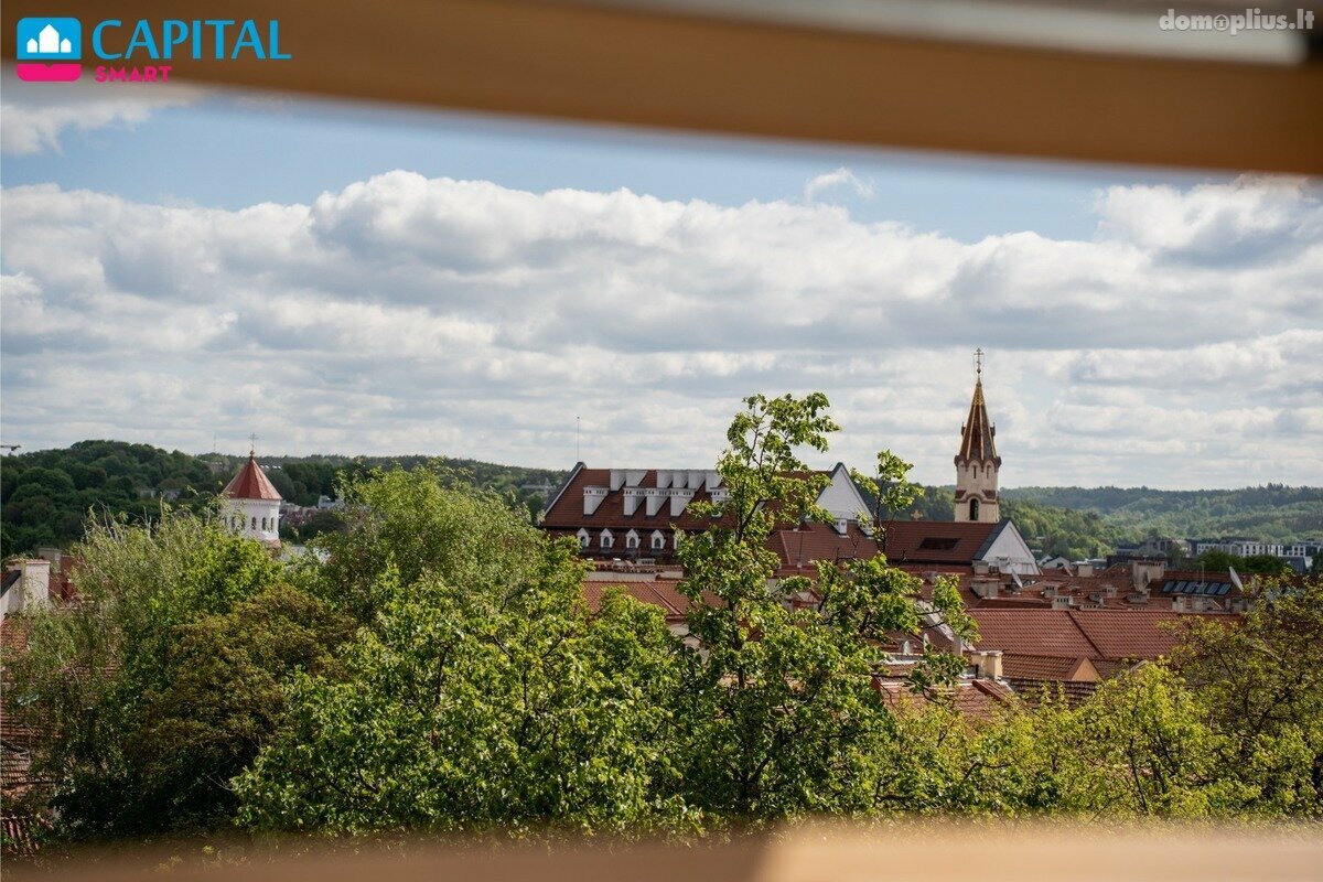 Parduodamas 4 kambarių butas Vilniuje, Senamiestyje, Vokiečių g.