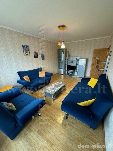 Parduodamas 3 kambarių butas Klaipėdoje, Laukininkuose, Vyturio g.
