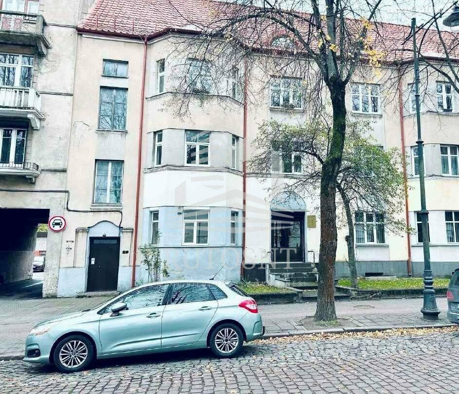 Продается 2 комнатная квартира Klaipėdoje, Centre, S. Nėries g.