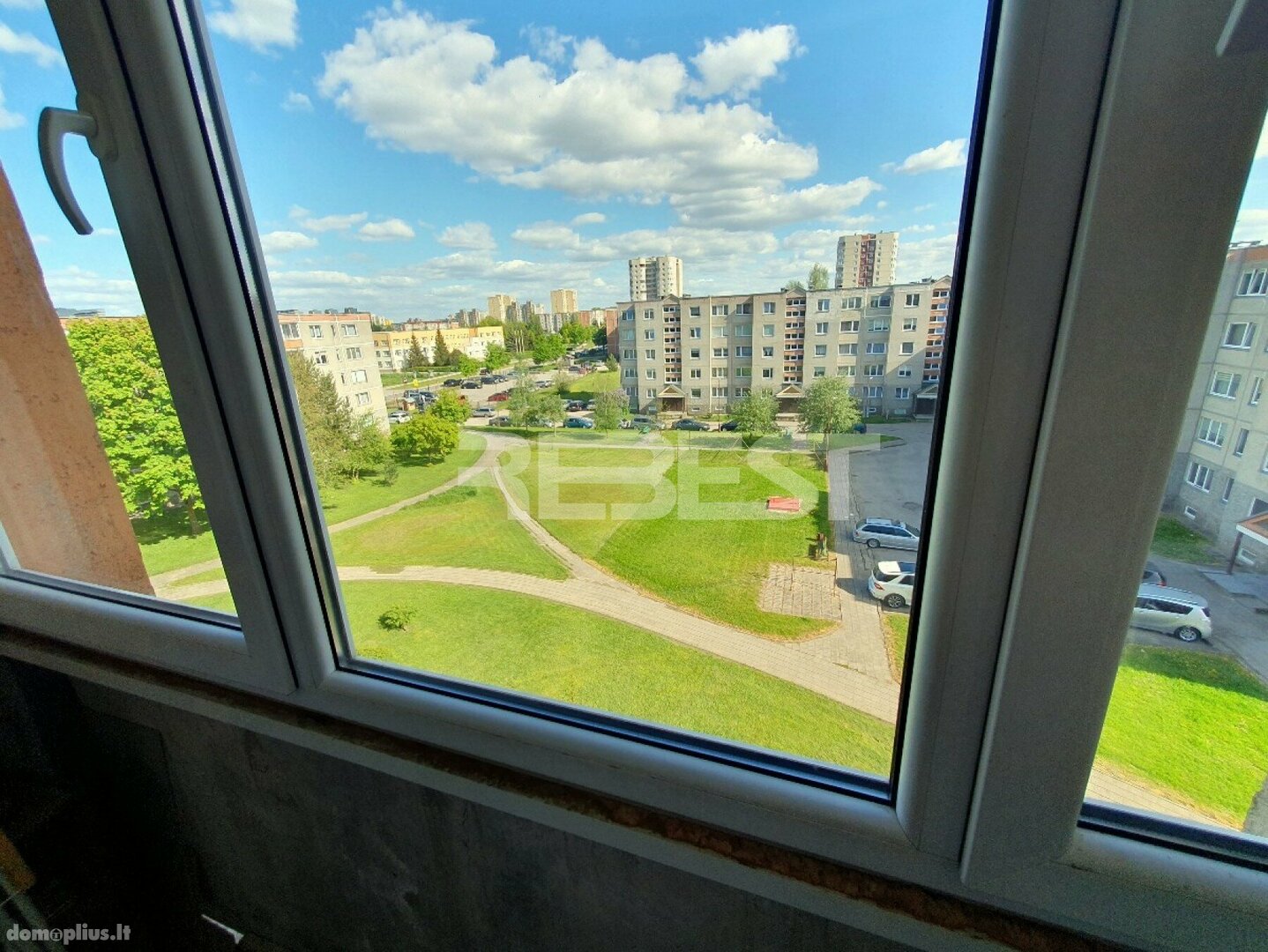 Parduodamas 2 kambarių butas Šiauliuose, Gytaruose, K. Korsako g.