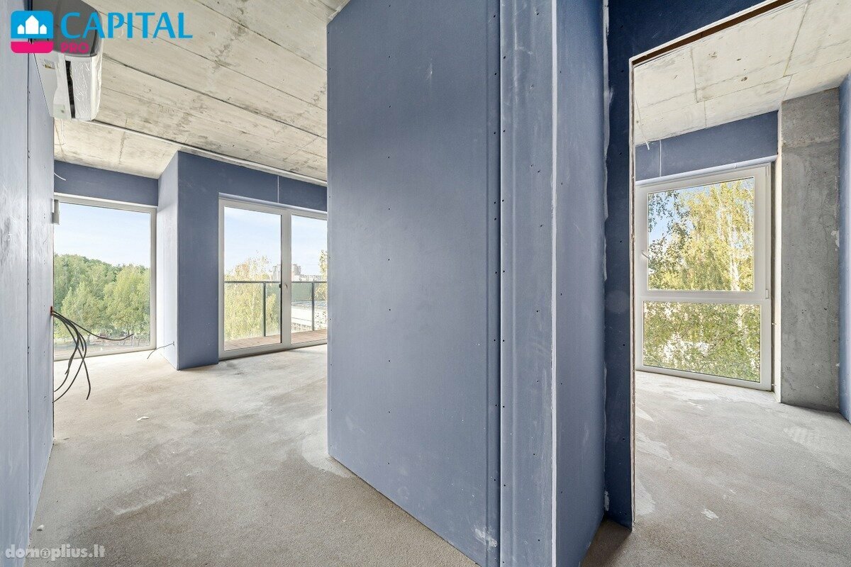 3 rooms apartment for sell Vilniuje, Šeškinėje, Laisvės pr.