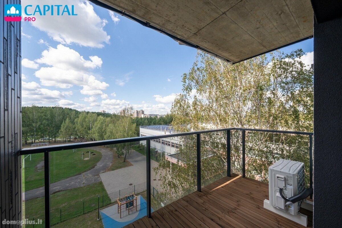3 rooms apartment for sell Vilniuje, Šeškinėje, Laisvės pr.