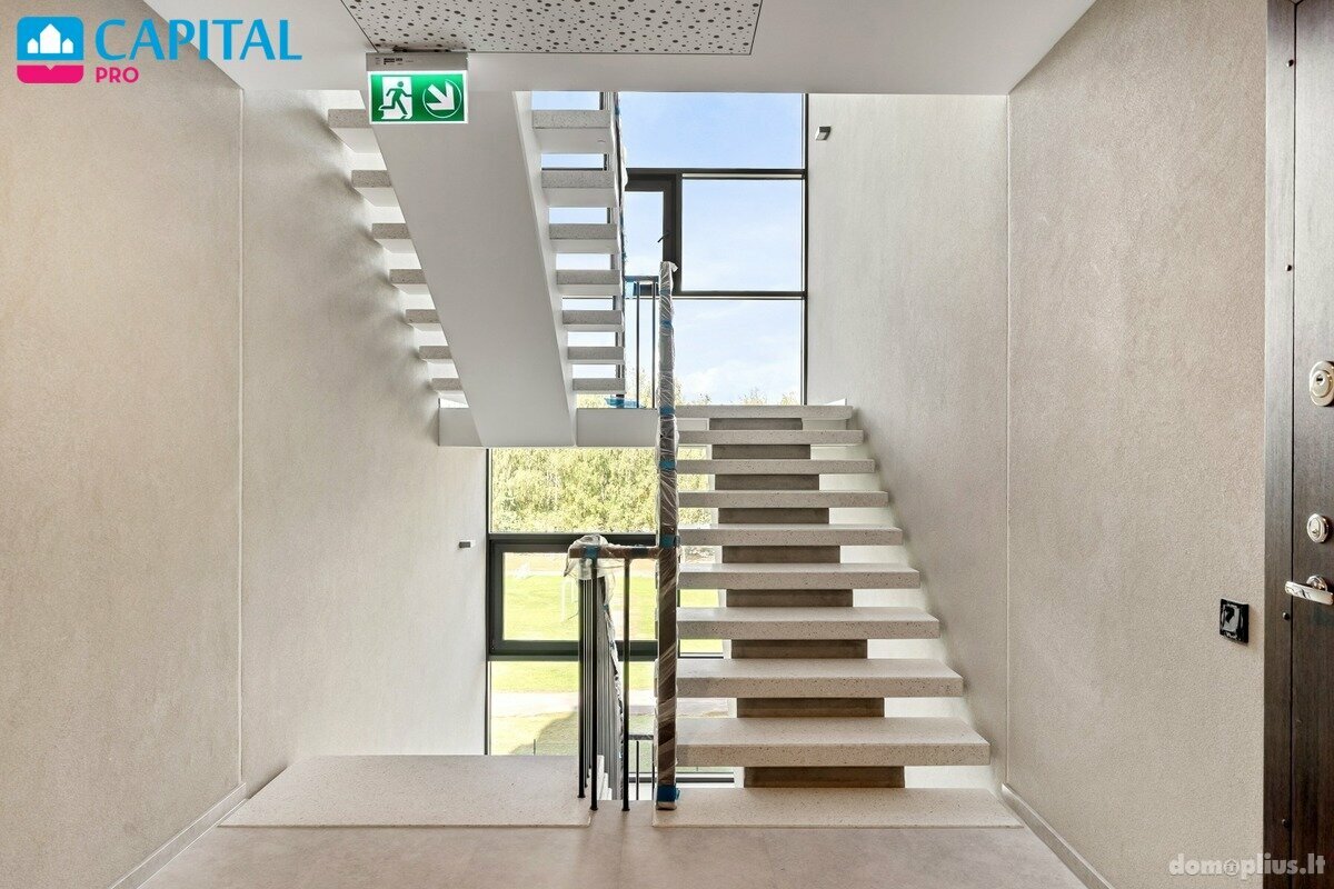 4 rooms apartment for sell Vilniuje, Šeškinėje, Laisvės pr.