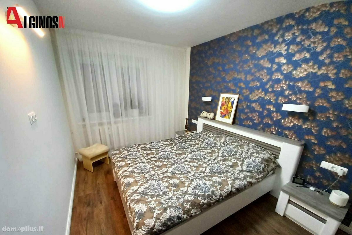 4 rooms apartment for sell Klaipėdoje, Centre, Kooperacijos g.