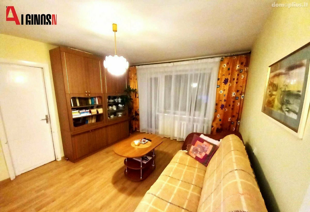 4 rooms apartment for sell Klaipėdoje, Centre, Kooperacijos g.