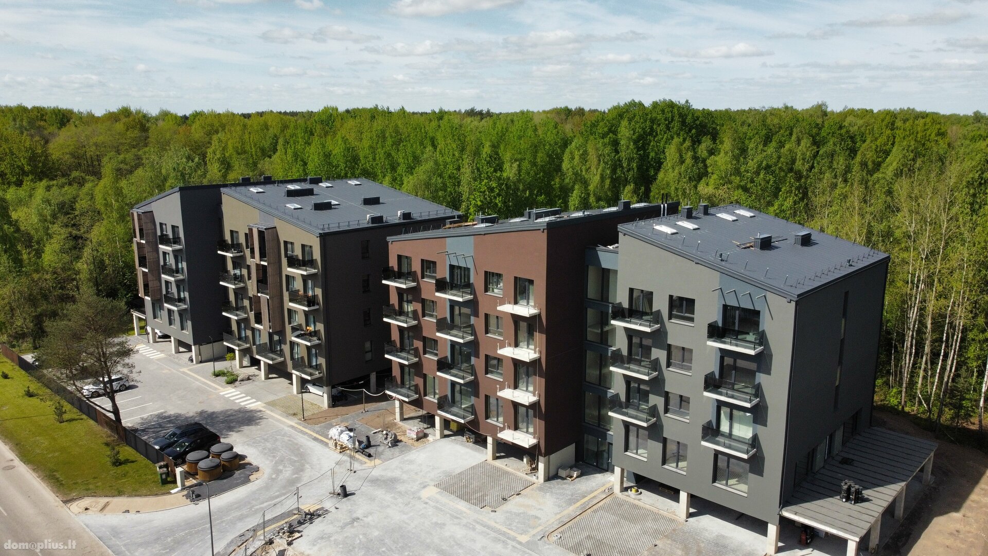 Продается 3 комнатная квартира Kaune, Romainiuose, Girios g.